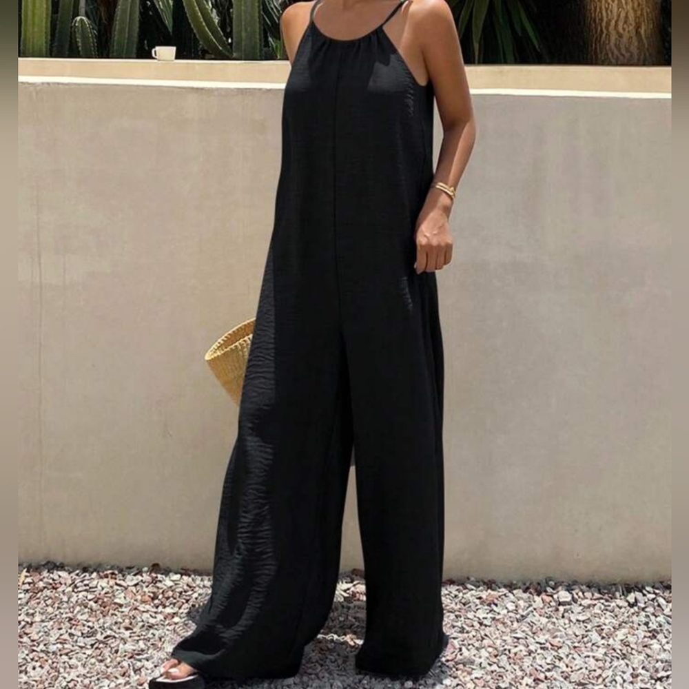Elegant Black Women's Jumpsuit - Picture 1 of 5